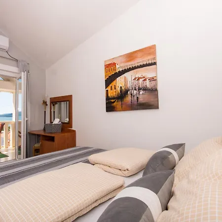 Present 203 Appartement Trogir